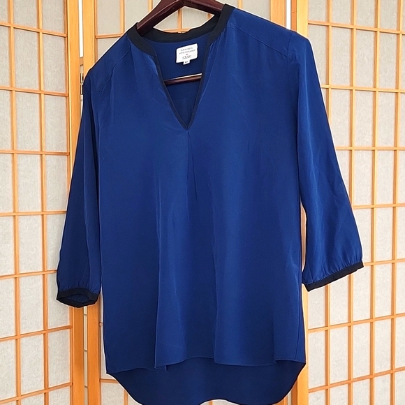 Blue silk Amanda Uprichard blouse EUC - Picture 1 of 8